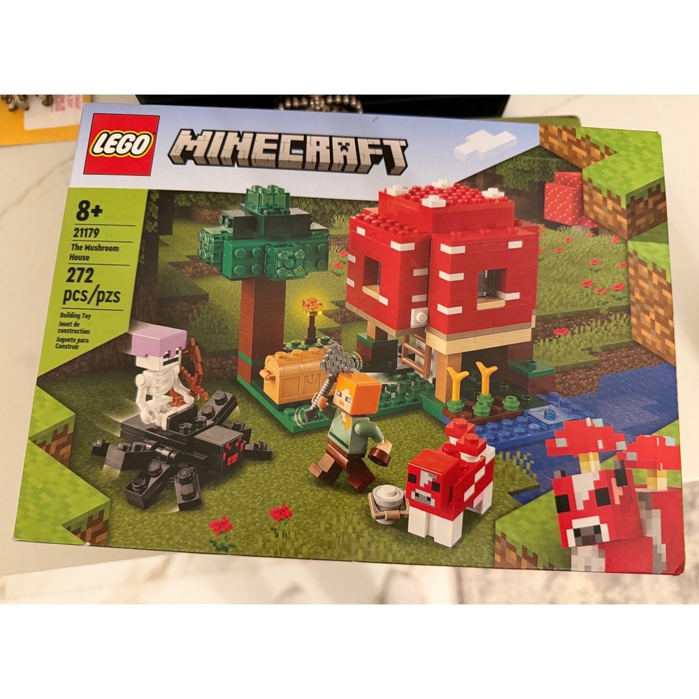 LEGO Minecraft The Mushroom House 21179 Building Toy Set 272 Pcs Alex Mooshroom